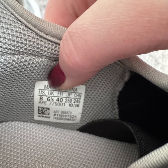 Adidas Womens Tubular Shadow Sneakers - Picture 3 of 4